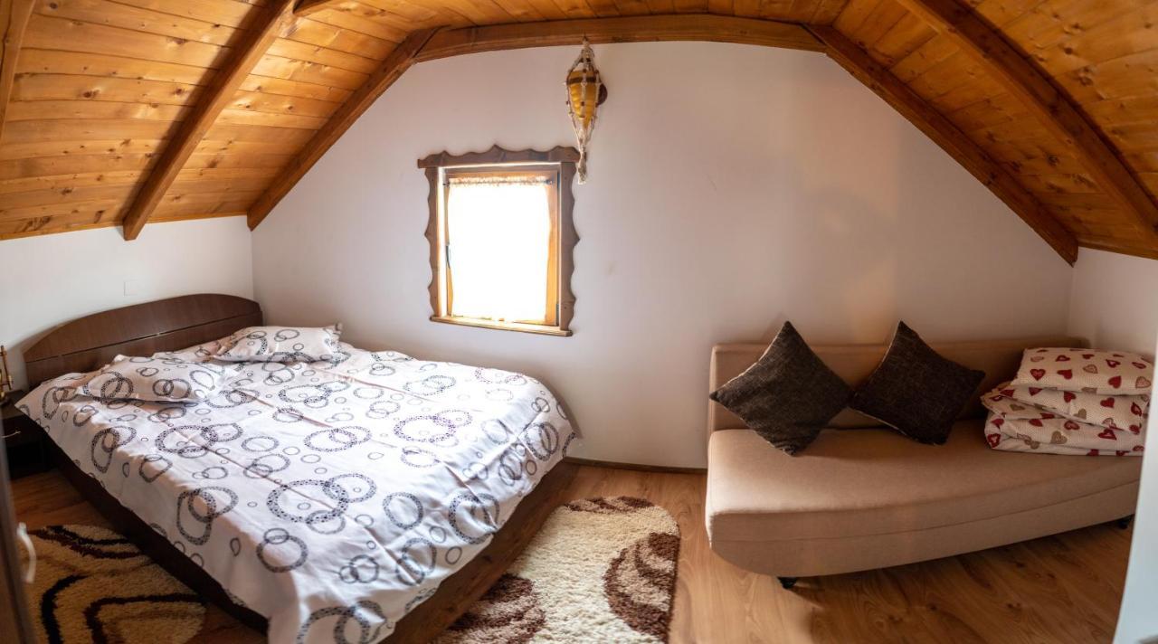 Cabana Rustic Borşa Eksteriør bilde