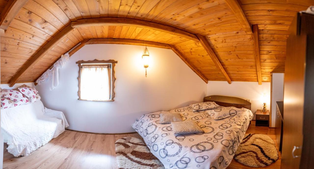 Cabana Rustic Borşa Eksteriør bilde